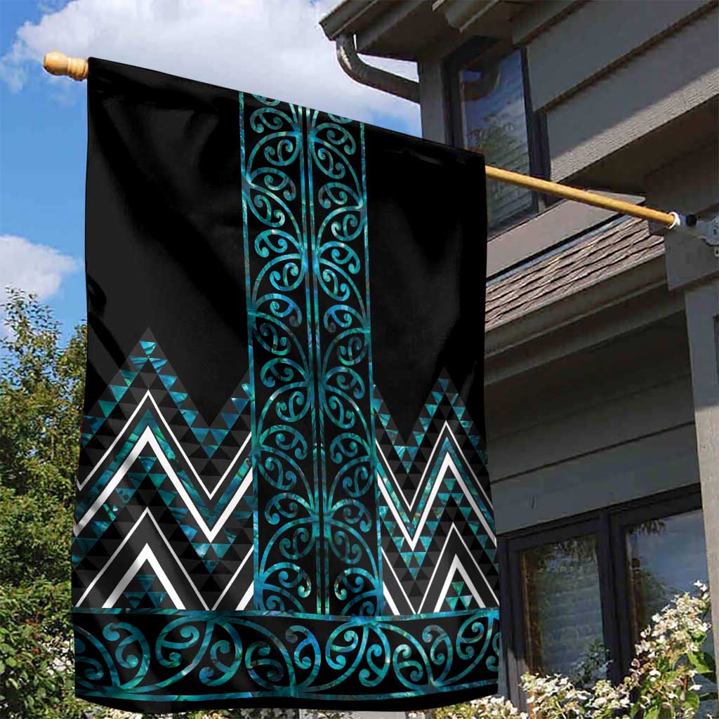 Paua Shell Aotearoa Mangopare Kowhaiwhai and Niho Taniwha Garden Flag Maori New Zealand LT14 - Polynesian Pride