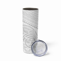 Niue White Sunday Skinny Tumbler Aho Tapu Fanau Hiapo Pattern LT14 - Polynesian Pride