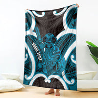 Kikorangi Aotearoa Atua Tumatauenga Personalised Blanket Maori God Of War Tiki With Taiaha LT14 - Polynesian Pride