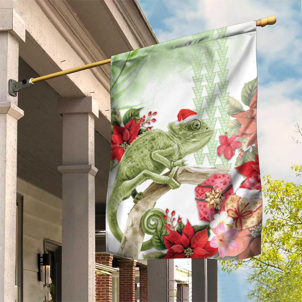 Pastel Green Hawaii Chameleon Christmas Garden Flag Mele Kalikimaka Kakau - Watercolor LT14 House Flag Green - Polynesian Pride