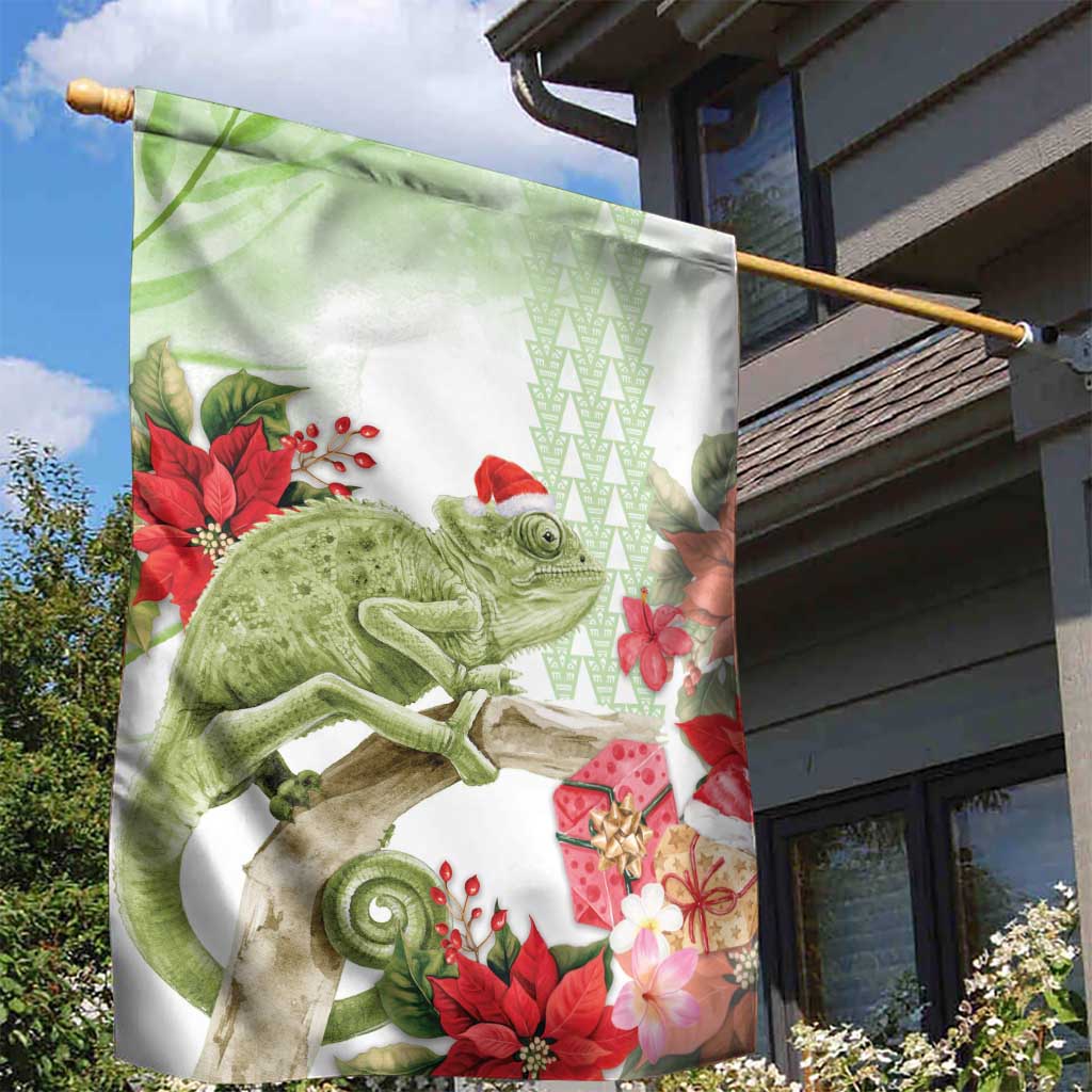 Pastel Green Hawaii Chameleon Christmas Garden Flag Mele Kalikimaka Kakau - Watercolor LT14 - Polynesian Pride