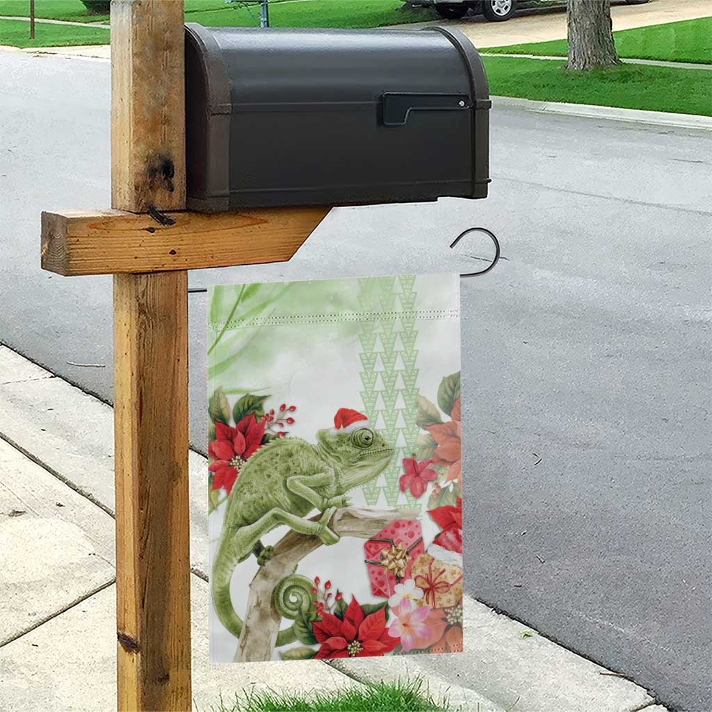 Pastel Green Hawaii Chameleon Christmas Garden Flag Mele Kalikimaka Kakau - Watercolor LT14 - Polynesian Pride