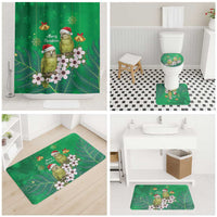 New Zealand Kakapo Christmas Bathroom Set Owl Parrot Santa Sliver Fern Manuka - Green LT14 - Polynesian Pride