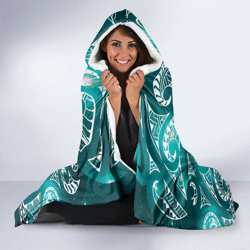 Matariki New Zealand Hooded Blanket NZ Niho Taniwha Maori New Year Cyan Galaxy LT14 - Polynesian Pride