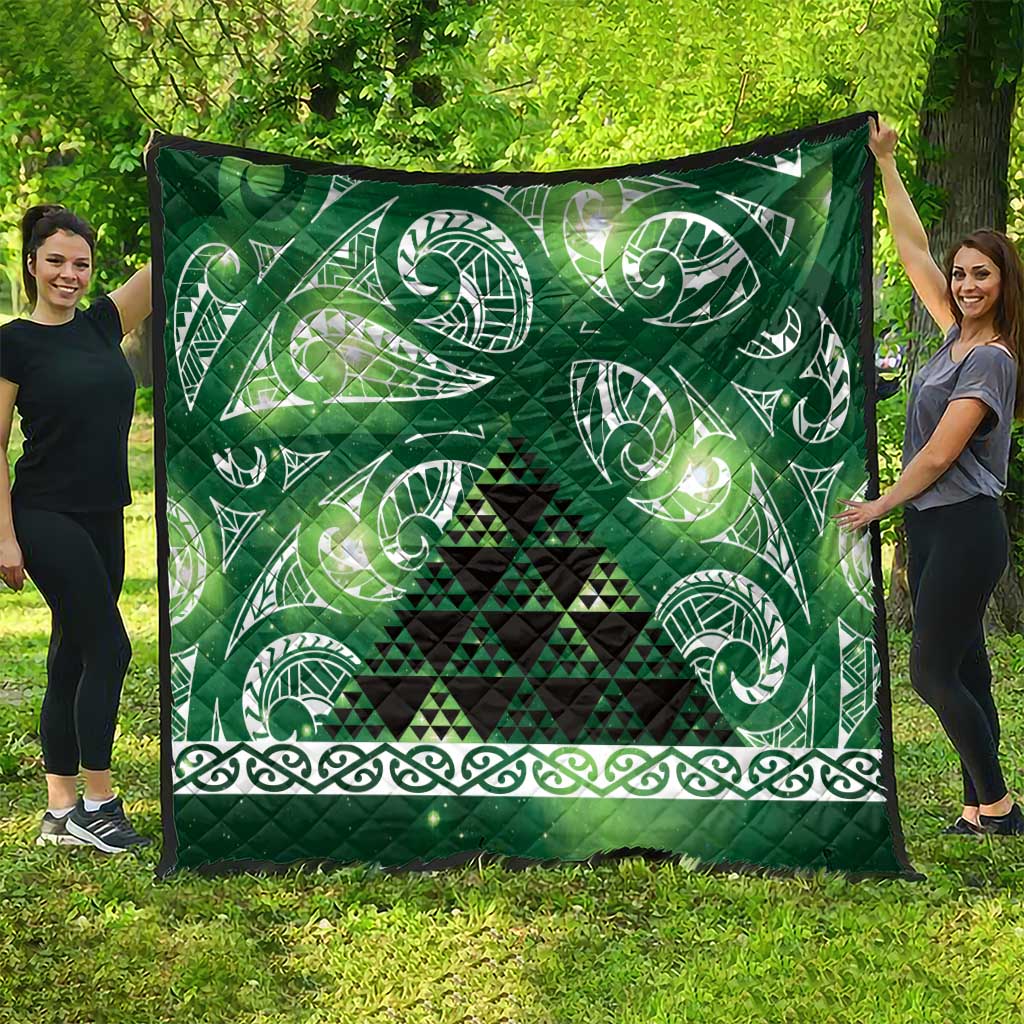 Matariki New Zealand Quilt NZ Niho Taniwha Maori New Year Green Galaxy