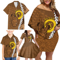 Vanuatu Coconut Crab Family Matching Off Shoulder Short Dress and Hawaiian Shirt Ni-Van Tropical Leaves With Sand Drawing Art LT14 - Polynesian Pride
