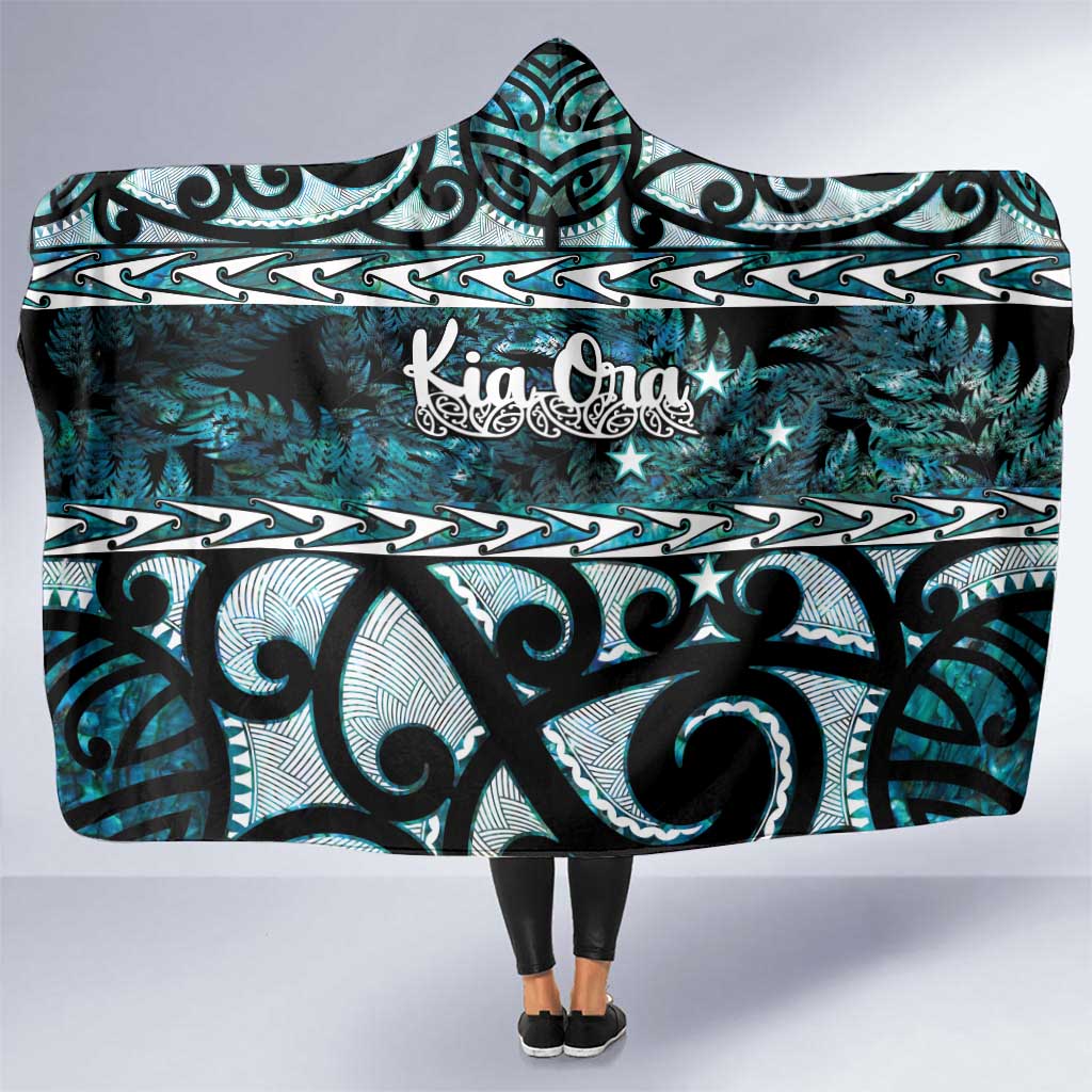 Kia Ora New Zealand Hooded Blanket Aotearoa Proud Maori Paua Shell Silver Fern LT14 One Size Black - Polynesian Pride