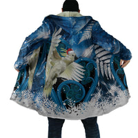 Sulphur-crested Cockatoo New Zealand Christmas In July Cloak NZ Aroha Koru Fern Marble Vibes LT14 - Polynesian Pride