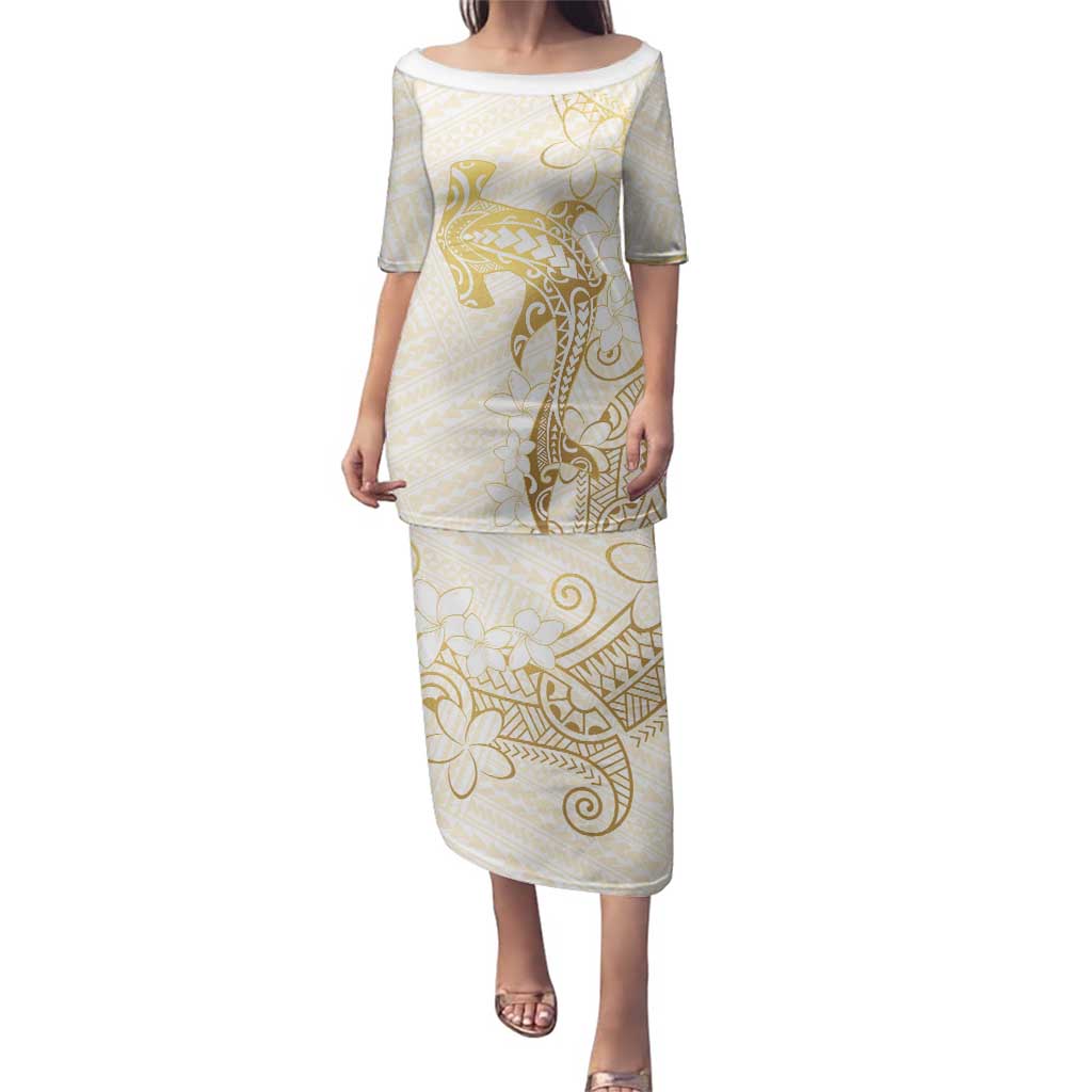Gold and White Hawaii Family Matching Puletasi and Hawaiian Shirt Hammerhead Shark Tattoo Curve Polynesian LT14 Mom's Dress White - Polynesian Pride
