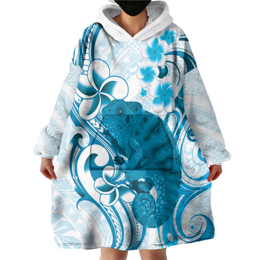 Cyan And White Hawaii Chameleon Wearable Blanket Hoodie Plumeria Polynesian Tribal Art LT14 - Polynesian Pride