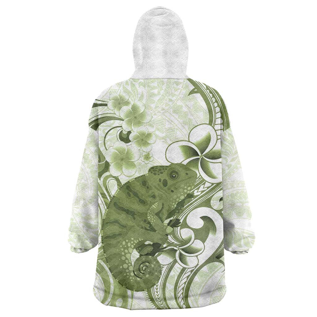 Green And White Hawaii Chameleon Wearable Blanket Hoodie Plumeria Polynesian Tribal Art LT14 - Polynesian Pride