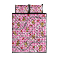 Pink Palaka Hawaii Mele Kalikimaka Quilt Bed Set Ohia Lehua Shell Leis Funny Gingerbread Santa - Polynesian Pride