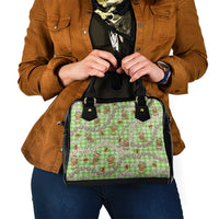 Green Palaka Hawaii Mele Kalikimaka Shoulder Handbag Ohia Lehua Shell Leis Funny Gingerbread Santa - Polynesian Pride