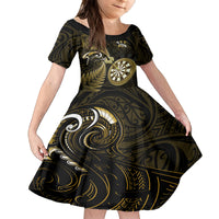 New Zealand Darts Family Matching Summer Maxi Dress and Hawaiian Shirt Happiness Is A Tight Threesome Maori Gold LT14 Daughter's Dress Gold - Polynesian Pride