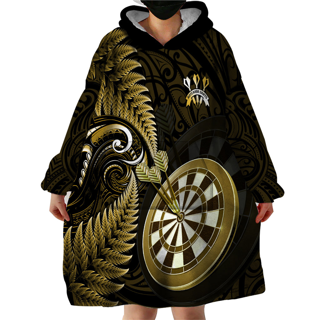 New Zealand Darts Wearable Blanket Hoodie Happiness Is A Tight Threesome Maori Gold LT14 - Polynesian Pride