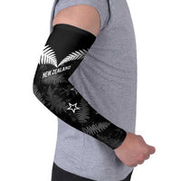 Custom New Zealand Silver Fern Football Arm Sleeves Go Aotearoa Grunge Black LT14 - Polynesian Pride
