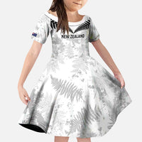 Custom New Zealand Silver Fern Football Family Matching Puletasi and Hawaiian Shirt Go Aotearoa Grunge White LT14 Daughter's Dress White - Polynesian Pride
