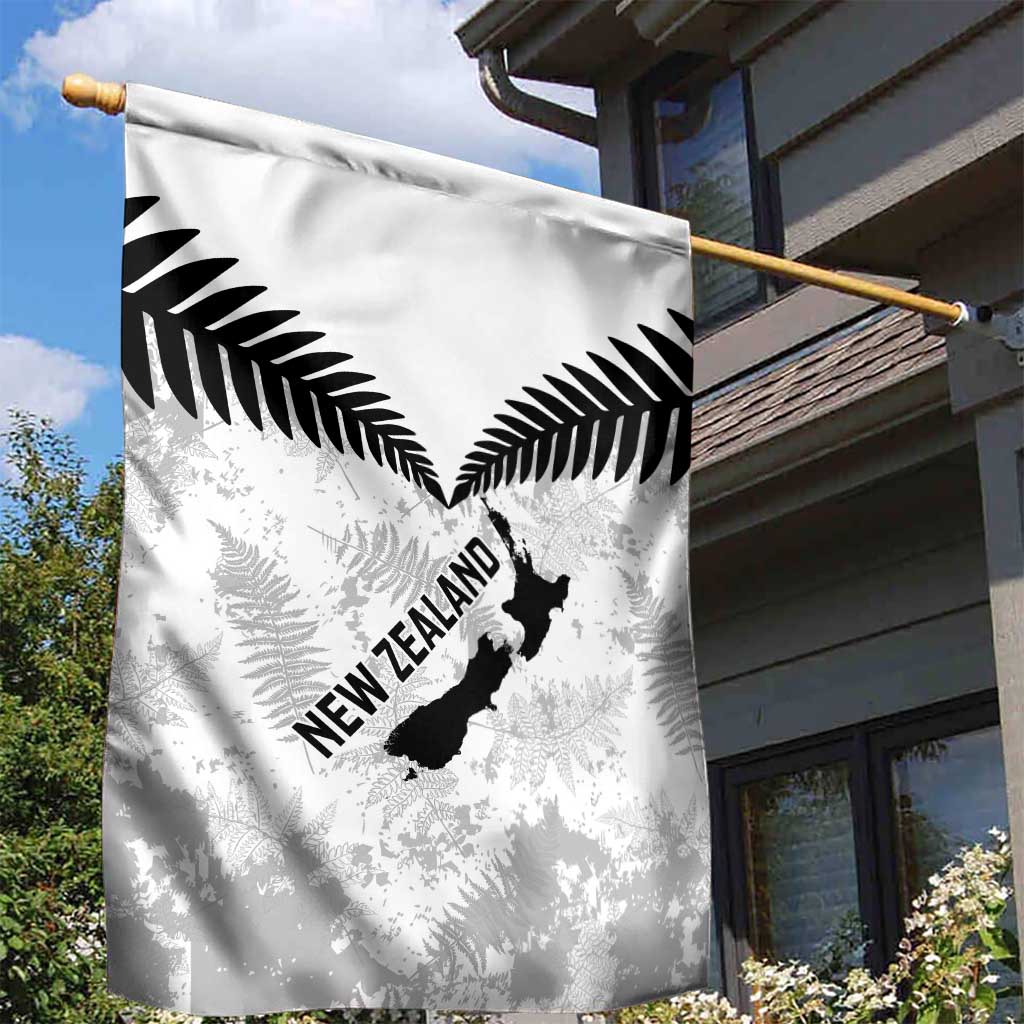 Custom New Zealand Silver Fern Football Garden Flag Go Aotearoa Grunge White LT14 - Polynesian Pride