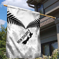 Custom New Zealand Silver Fern Football Garden Flag Go Aotearoa Grunge White LT14 - Polynesian Pride