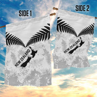 Custom New Zealand Silver Fern Football Garden Flag Go Aotearoa Grunge White LT14 - Polynesian Pride