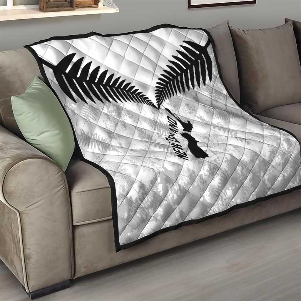 Custom New Zealand Silver Fern Football Quilt Go Aotearoa Grunge White LT14 - Polynesian Pride