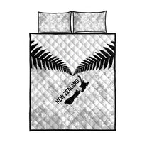 Custom New Zealand Silver Fern Football Quilt Bed Set Go Aotearoa Grunge White LT14 - Polynesian Pride