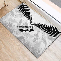 Custom New Zealand Silver Fern Football Rubber Doormat Go Aotearoa Grunge White - Polynesian Pride