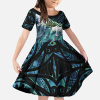 Turquoise Traditional Cloak Aotearoa Family Matching Off Shoulder Maxi Dress and Hawaiian Shirt Maori Paua Shell Korowai Pattern LT14 Daughter's Dress Turquoise - Polynesian Pride