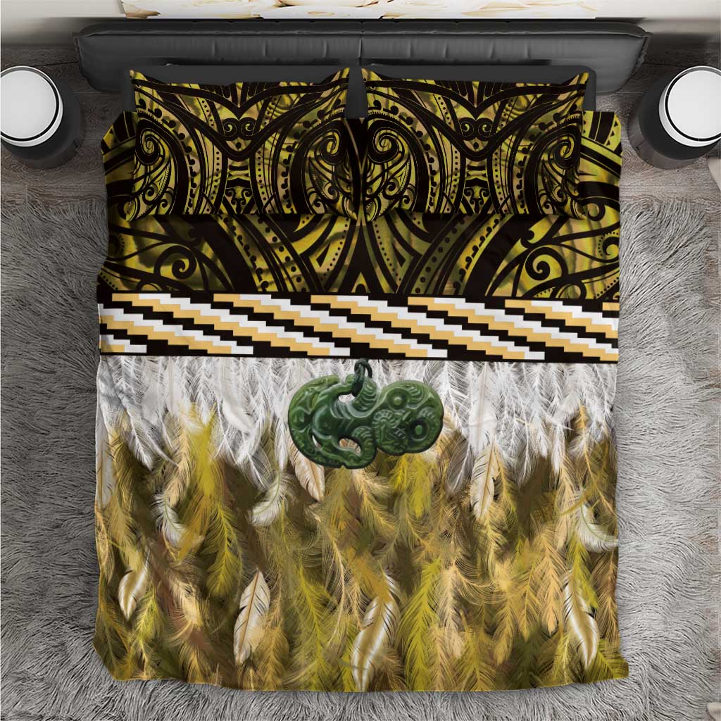 Yellow Traditional Cloak Aotearoa Bedding Set Maori Paua Shell Korowai Pattern