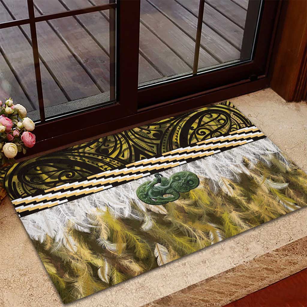 Yellow Traditional Cloak Aotearoa Rubber Doormat Maori Paua Shell Korowai Pattern