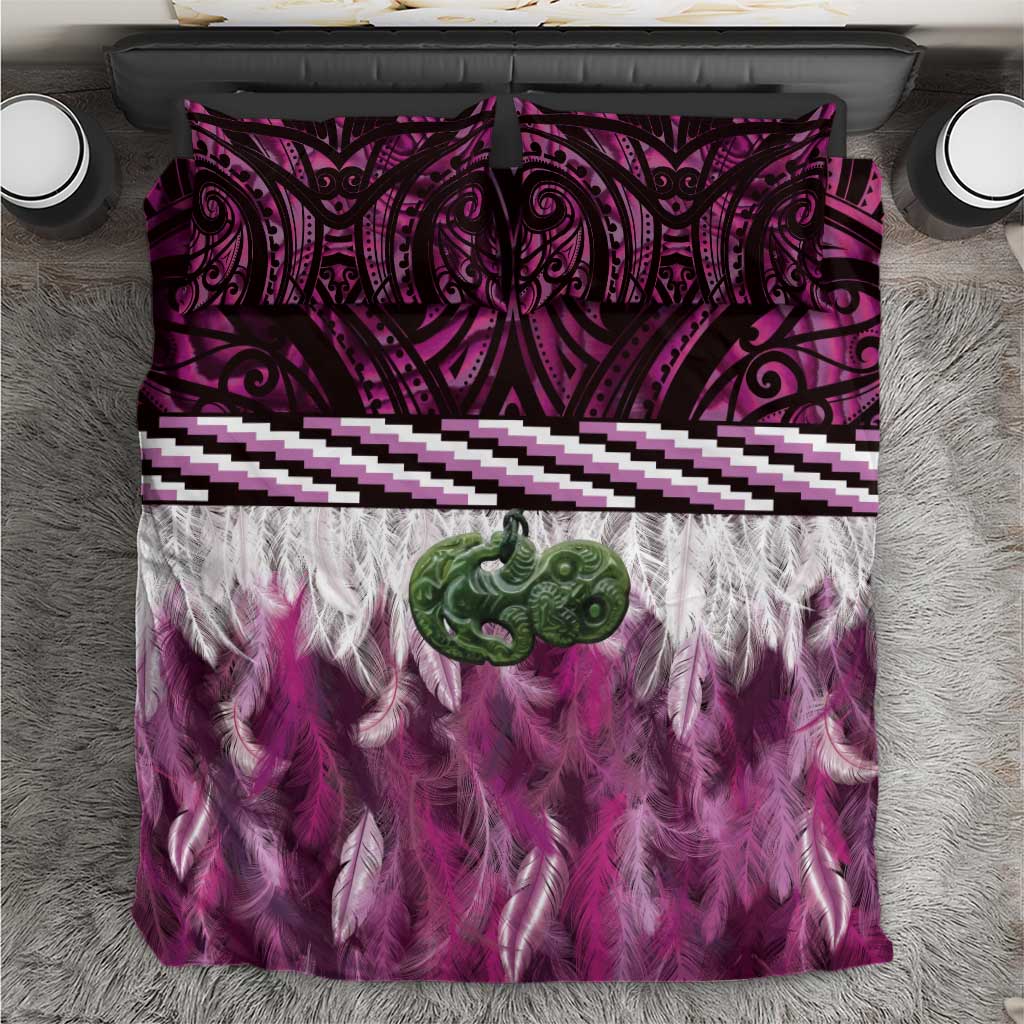 Pink Traditional Cloak Aotearoa Bedding Set Maori Paua Shell Korowai Pattern