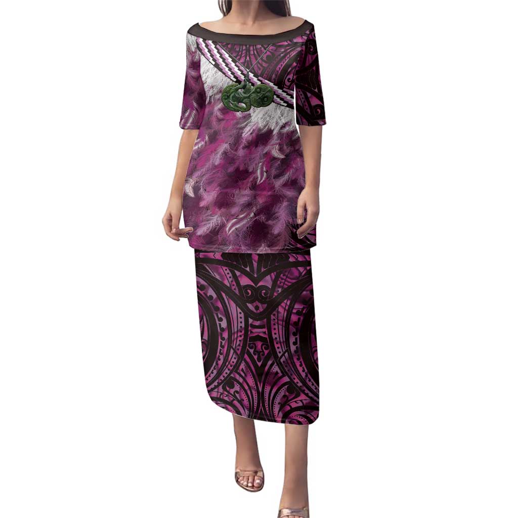 Pink Traditional Cloak Aotearoa Family Matching Puletasi and Hawaiian Shirt Maori Paua Shell Korowai Pattern LT14 Mom's Dress Pink - Polynesian Pride