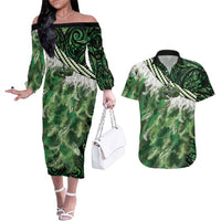 Green Traditional Cloak Aotearoa Couples Matching Off The Shoulder Long Sleeve Dress and Hawaiian Shirt Maori Paua Shell Korowai Pattern LT14 Green - Polynesian Pride