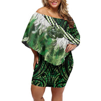Green Traditional Cloak Aotearoa Family Matching Off Shoulder Short Dress and Hawaiian Shirt Maori Paua Shell Korowai Pattern LT14 Mom's Dress Green - Polynesian Pride