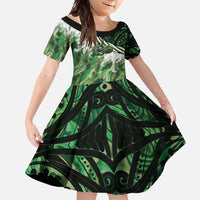 Green Traditional Cloak Aotearoa Family Matching Summer Maxi Dress and Hawaiian Shirt Maori Paua Shell Korowai Pattern LT14 Daughter's Dress Green - Polynesian Pride