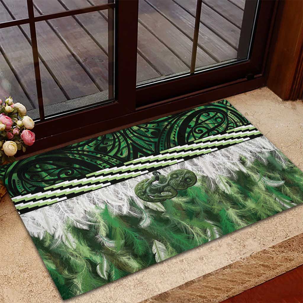 Green Traditional Cloak Aotearoa Rubber Doormat Maori Paua Shell Korowai Pattern LT14 - Polynesian Pride