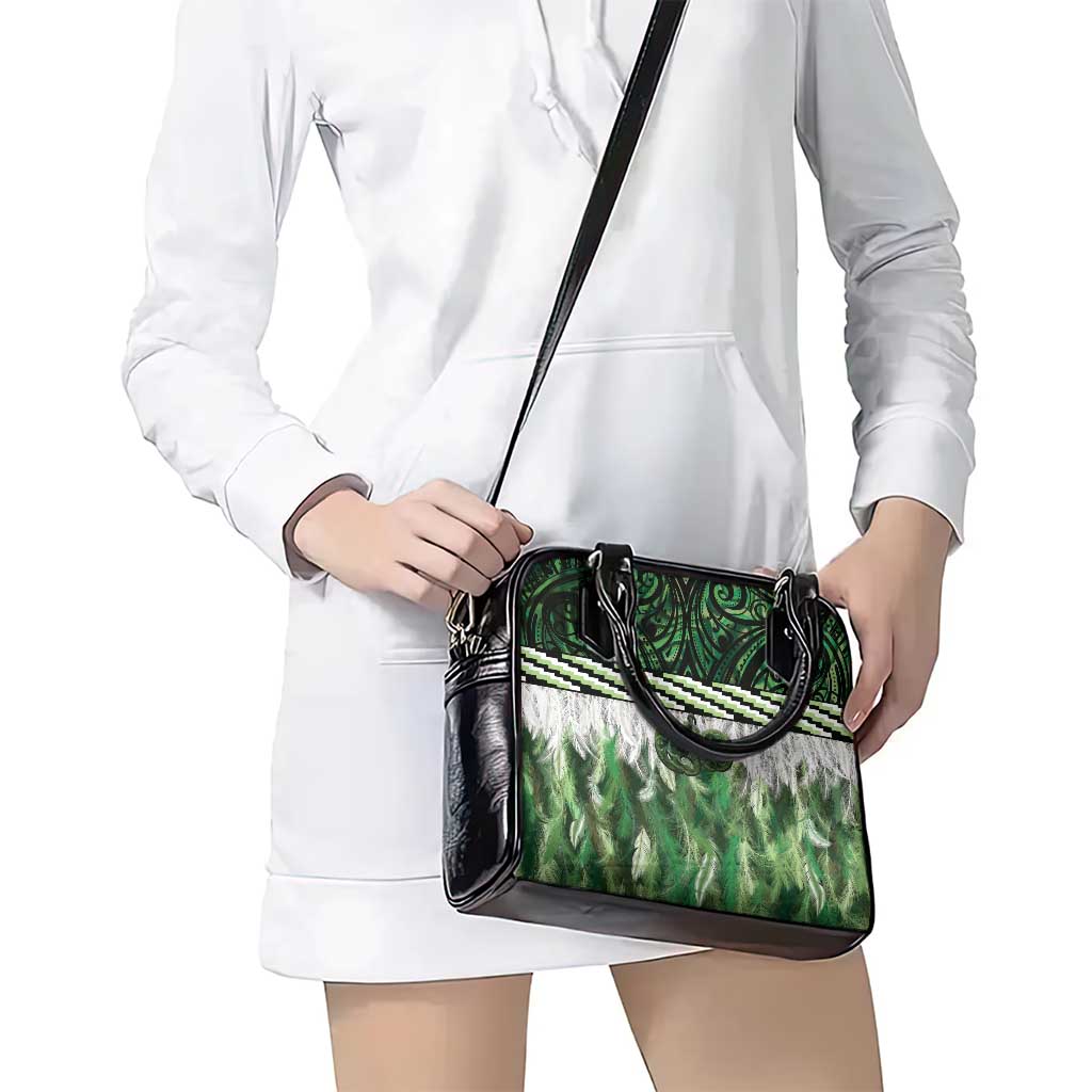 Green Traditional Cloak Aotearoa Shoulder Handbag Maori Paua Shell Korowai Pattern LT14 - Polynesian Pride