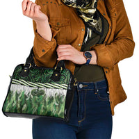 Green Traditional Cloak Aotearoa Shoulder Handbag Maori Paua Shell Korowai Pattern LT14 - Polynesian Pride