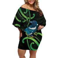 New Zealand Tui Bird Family Matching Off Shoulder Short Dress and Hawaiian Shirt Aotearoa Maori With Kowhai Flowers LT14 Mom's Dress Black - Polynesian Pride