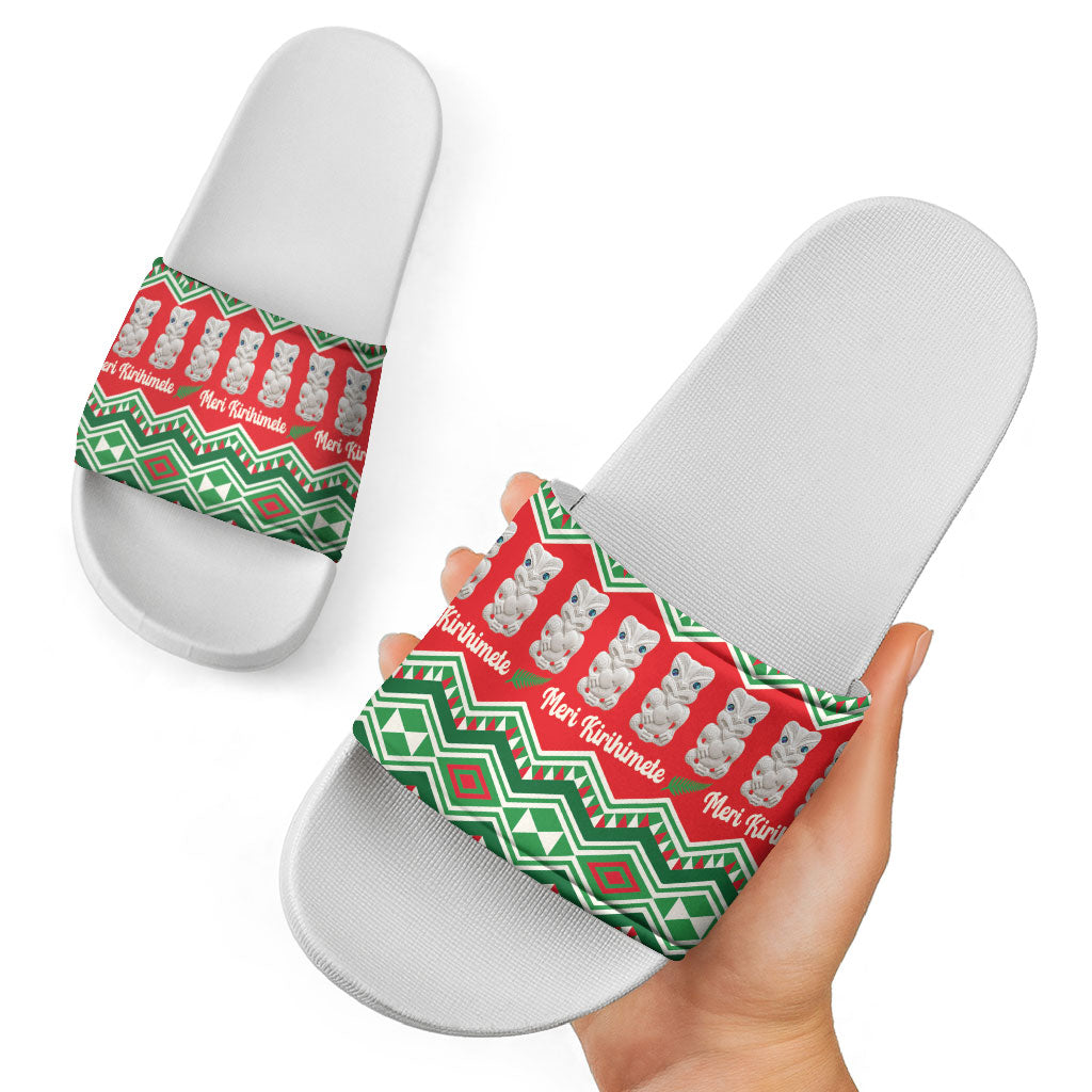New Zealand Christmas In July Slide Sandals Meri Kirihimete Hei Tiki Taniko Motifs Seamless LT14 - Polynesian Pride