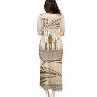 Tonga Father's Day Family Matching Puletasi and Hawaiian Shirt Best Dad Ever Tongan Ngatu Pattern - Beige LT14 - Polynesian Pride