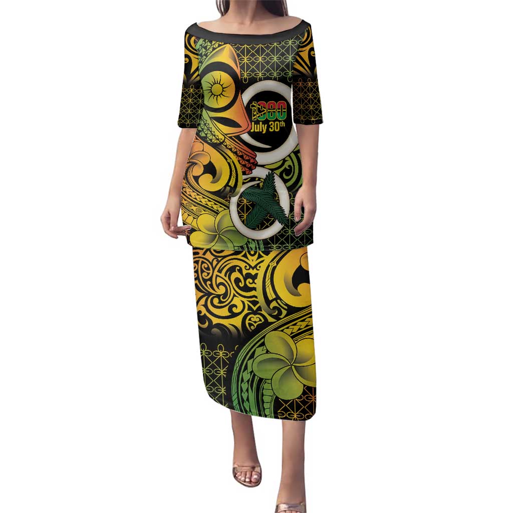 Vanuatu 1980 Family Matching Puletasi and Hawaiian Shirt Ni-Van Tamtam Sand Drawing Pattern LT14 Mom's Dress Black - Polynesian Pride