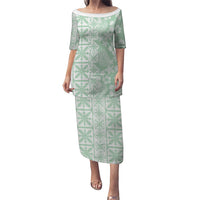 Pastel Green Kahili Quilt Hawaii Puletasi Tropical Flower Seamless Half Style
