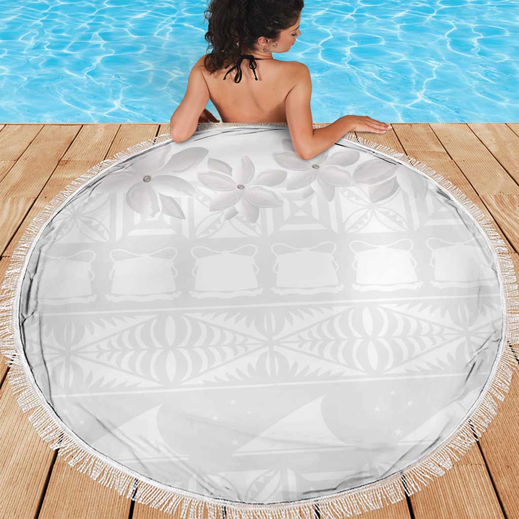 Tokelau White Sunday Beach Blanket Polynesian Pattern Gardenia Thunbergia