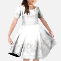Tokelau White Sunday Family Matching Puletasi and Hawaiian Shirt Polynesian Pattern Gardenia Thunbergia LT14 Daughter's Dress White - Polynesian Pride