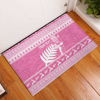 New Zealand Christmas Rugby Personalised Rubber Doormat Meri Kirihimete All Black Maori Pink Version LT14 - Polynesian Pride