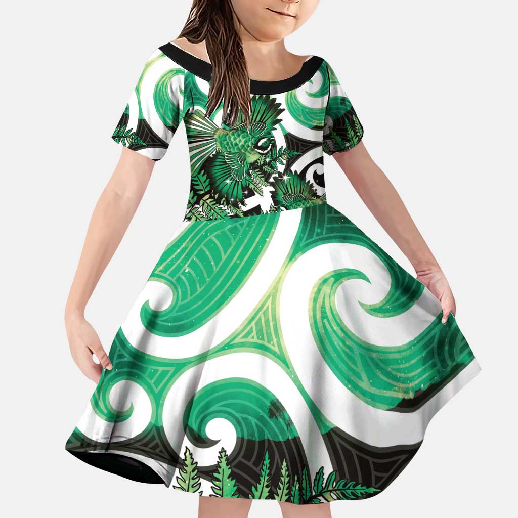 Piwakawaka New Zealand Matariki Family Matching Mermaid Dress and Hawaiian Shirt Maori New Year Silver Fern Green Galaxy LT14 Daughter's Dress Green - Polynesian Pride