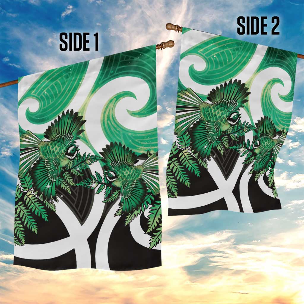 Piwakawaka New Zealand Matariki Garden Flag Maori New Year Silver Fern Green Galaxy LT14 - Polynesian Pride