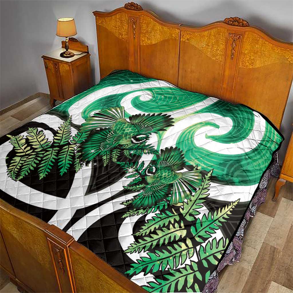Piwakawaka New Zealand Matariki Quilt Maori New Year Silver Fern Green Galaxy LT14 - Polynesian Pride