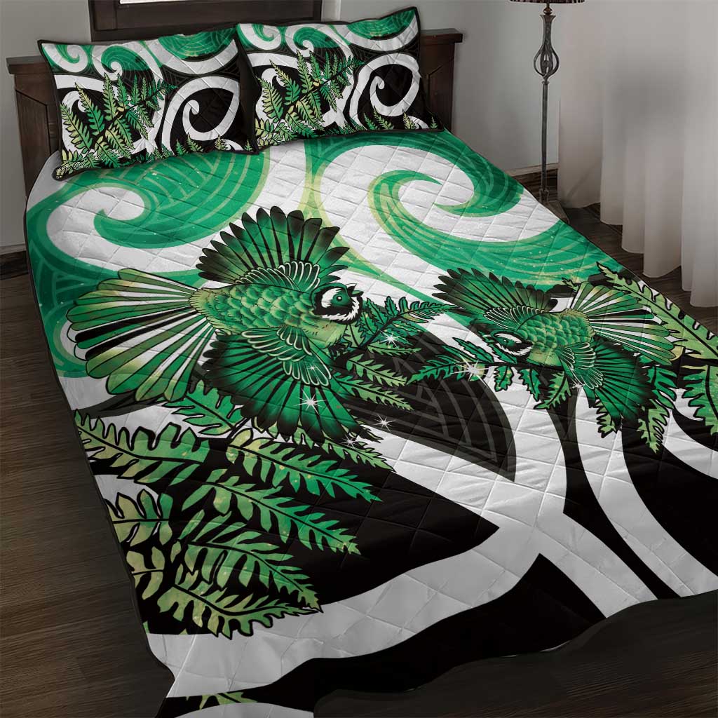 Piwakawaka New Zealand Matariki Quilt Bed Set Maori New Year Silver Fern Green Galaxy